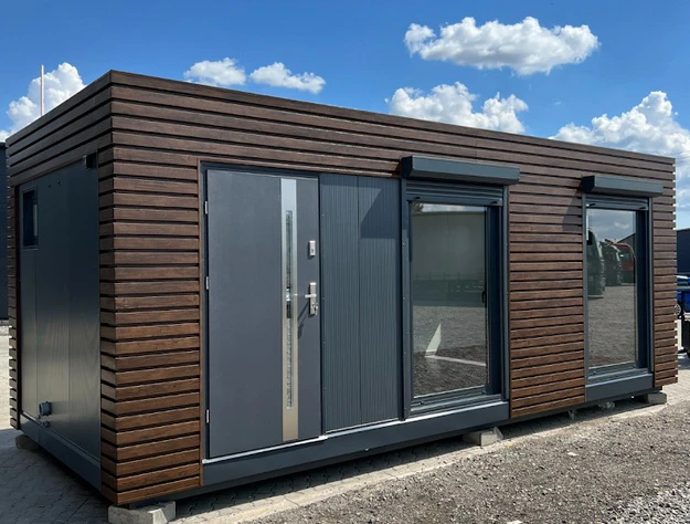 bureau et bungalow conteneur